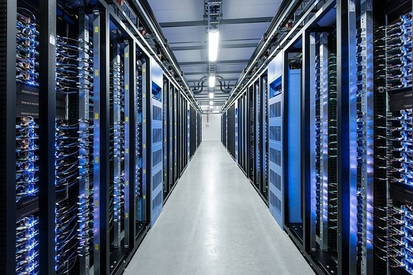 服務(wù)器為什么推薦Linux看完這10點你就知道